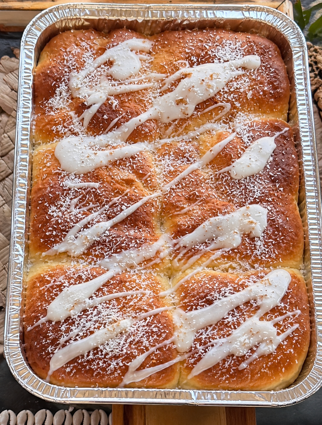 Lolo Buns (half dozen)
